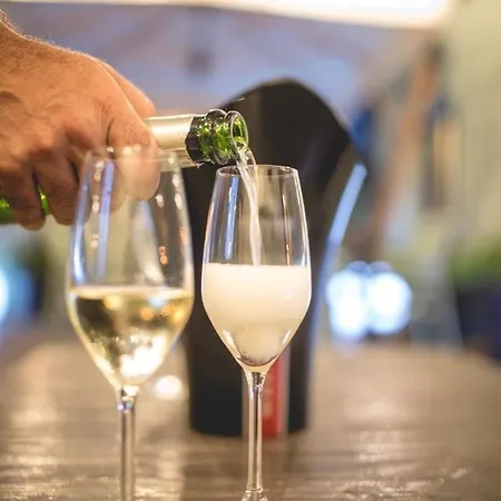 Le Stagioni Luxury ベッド・アンド・ブレックファスト 4*